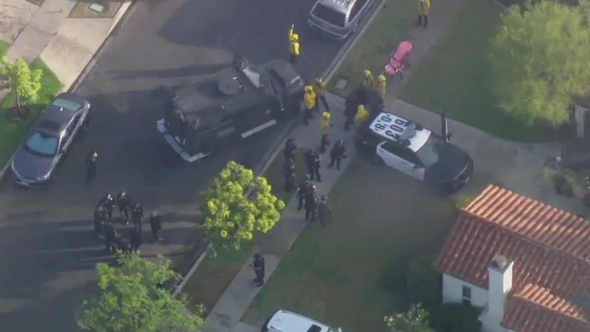 Armed burglary suspect killed by police